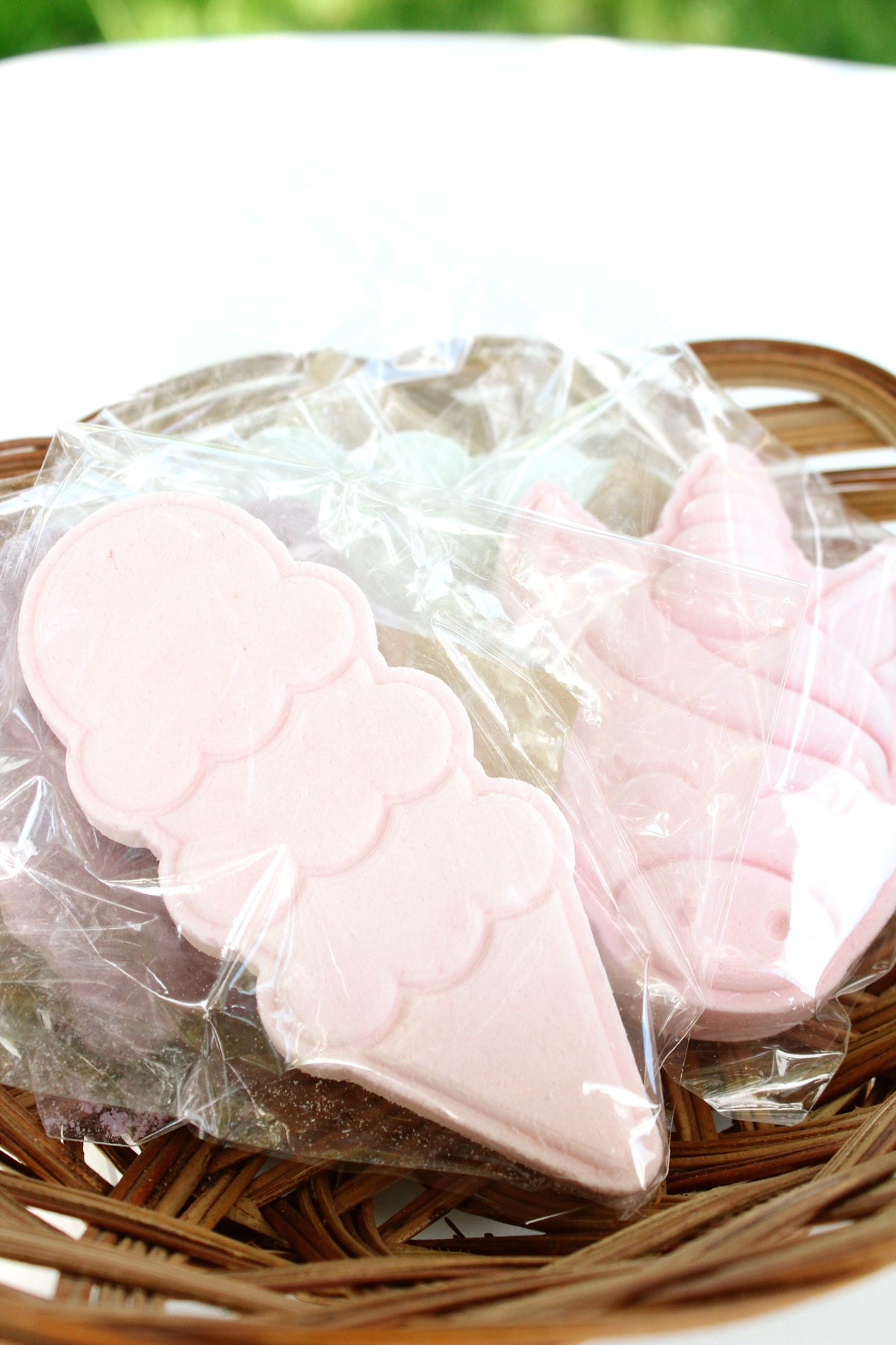 Grapefruit Ice Cream Bath Bomb